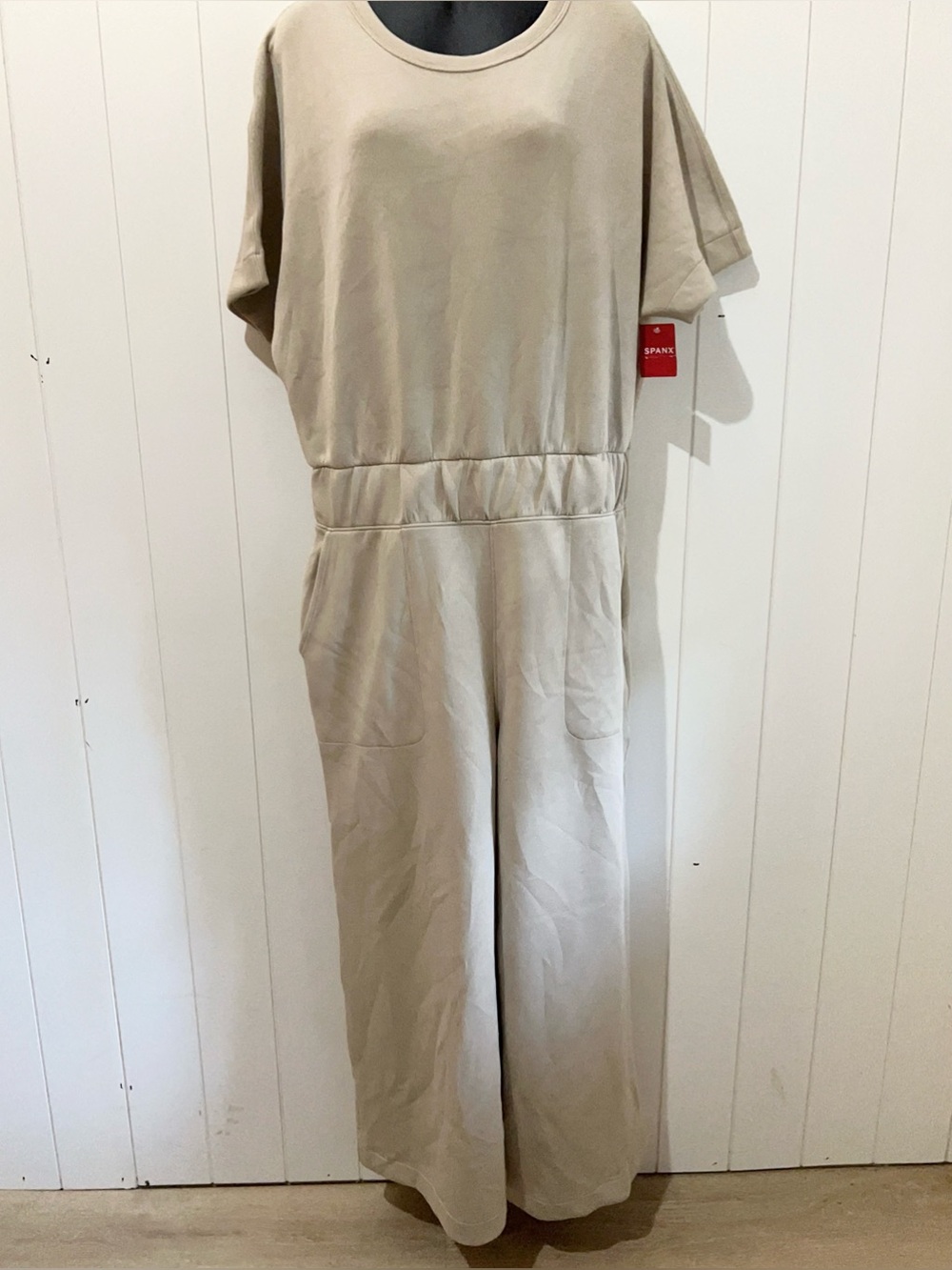 SPANX NWT Air Essential Jumpsuit Wide Leg Crop Cap Sleeve Size XL Light Taupe